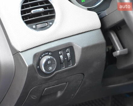 Синий Шевроле Круз, объемом двигателя 2 л и пробегом 160 тыс. км за 8999 $, фото 14 на Automoto.ua