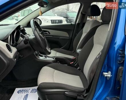Синий Шевроле Круз, объемом двигателя 1.6 л и пробегом 155 тыс. км за 8700 $, фото 14 на Automoto.ua