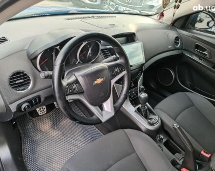 Синий Шевроле Круз, объемом двигателя 1.6 л и пробегом 161 тыс. км за 6850 $, фото 18 на Automoto.ua