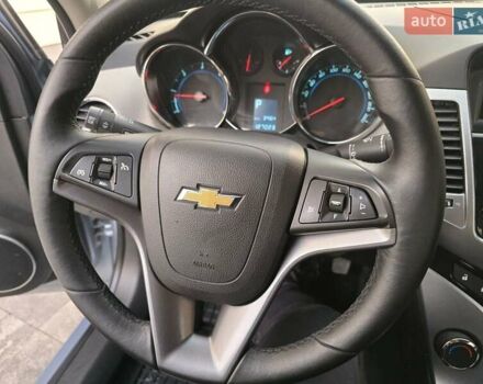 Синий Шевроле Круз, объемом двигателя 2 л и пробегом 127 тыс. км за 6950 $, фото 20 на Automoto.ua