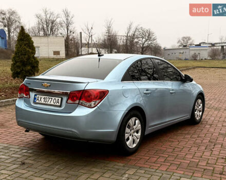 Синий Шевроле Круз, объемом двигателя 1.8 л и пробегом 249 тыс. км за 6600 $, фото 20 на Automoto.ua