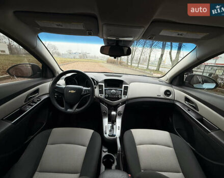 Синий Шевроле Круз, объемом двигателя 1.8 л и пробегом 249 тыс. км за 6500 $, фото 30 на Automoto.ua