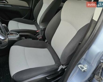 Синий Шевроле Круз, объемом двигателя 2 л и пробегом 127 тыс. км за 6950 $, фото 13 на Automoto.ua