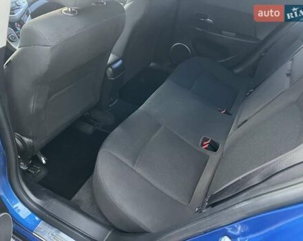 Синий Шевроле Круз, объемом двигателя 1.8 л и пробегом 127 тыс. км за 7500 $, фото 8 на Automoto.ua
