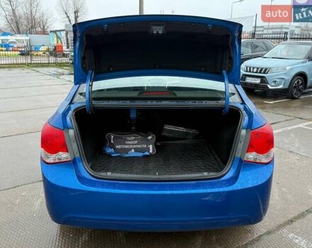 Синий Шевроле Круз, объемом двигателя 1.6 л и пробегом 155 тыс. км за 8700 $, фото 16 на Automoto.ua