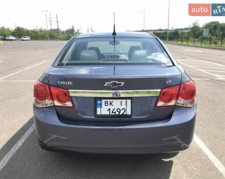 Синий Шевроле Круз, объемом двигателя 1.4 л и пробегом 230 тыс. км за 7500 $, фото 8 на Automoto.ua