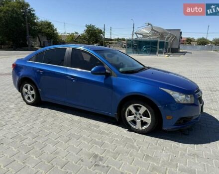 Синий Шевроле Круз, объемом двигателя 1.36 л и пробегом 185 тыс. км за 5700 $, фото 1 на Automoto.ua