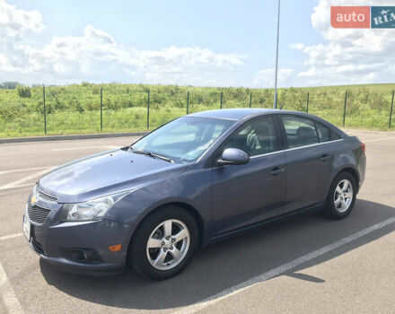 Синий Шевроле Круз, объемом двигателя 1.4 л и пробегом 230 тыс. км за 7500 $, фото 12 на Automoto.ua