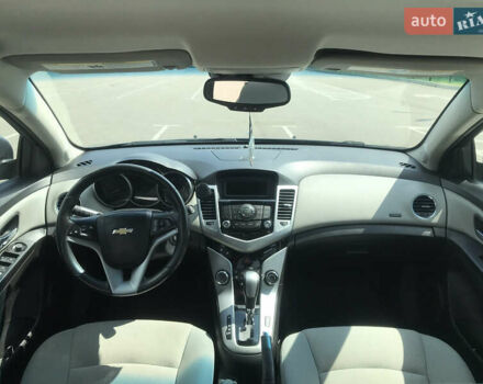 Синий Шевроле Круз, объемом двигателя 1.4 л и пробегом 230 тыс. км за 7500 $, фото 13 на Automoto.ua