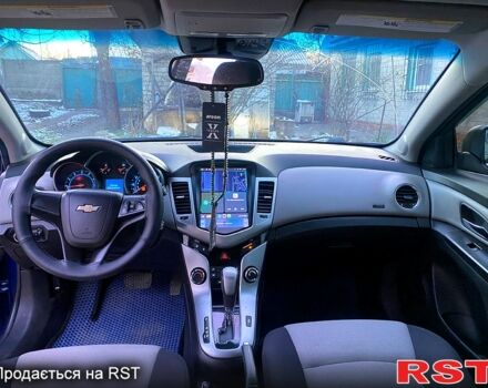Синий Шевроле Круз, объемом двигателя 1.8 л и пробегом 257 тыс. км за 6300 $, фото 10 на Automoto.ua