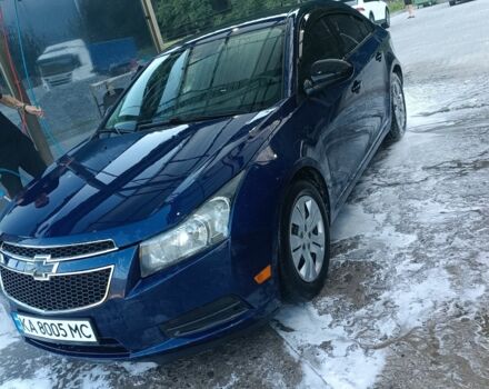 Синий Шевроле Круз, объемом двигателя 1.8 л и пробегом 300 тыс. км за 6500 $, фото 1 на Automoto.ua