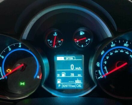 Синий Шевроле Круз, объемом двигателя 1.8 л и пробегом 330 тыс. км за 5800 $, фото 7 на Automoto.ua