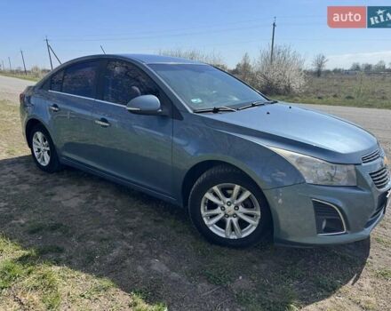 Синий Шевроле Круз, объемом двигателя 1.8 л и пробегом 169 тыс. км за 8000 $, фото 4 на Automoto.ua