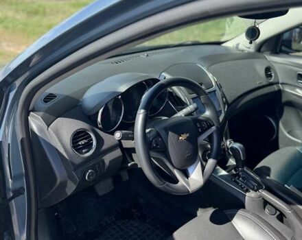 Синий Шевроле Круз, объемом двигателя 1.8 л и пробегом 169 тыс. км за 8000 $, фото 8 на Automoto.ua