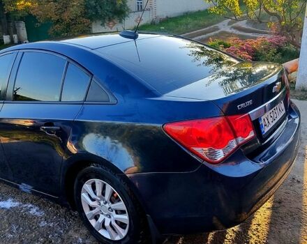 Синий Шевроле Круз, объемом двигателя 1.8 л и пробегом 192 тыс. км за 7500 $, фото 5 на Automoto.ua