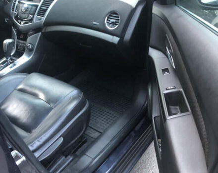 Синий Шевроле Круз, объемом двигателя 1.39 л и пробегом 218 тыс. км за 6500 $, фото 5 на Automoto.ua