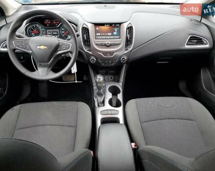 Синий Шевроле Круз, объемом двигателя 1.4 л и пробегом 121 тыс. км за 1300 $, фото 3 на Automoto.ua