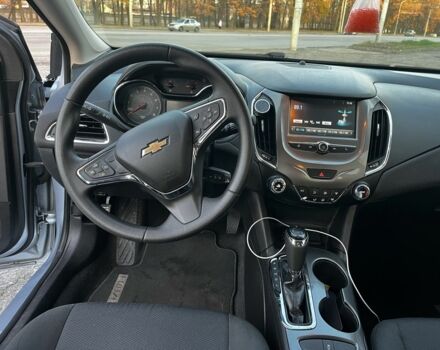 Синій Шевроле Круз, об'ємом двигуна 1.4 л та пробігом 176 тис. км за 9599 $, фото 5 на Automoto.ua