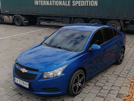 Шевроле Круз 2009 у Черкасах на Automoto.ua Синій Шевроле Круз, об'ємом двигуна 1.6 л та пробігом 248 тис. км за 6600 $, фото 1 на Automoto.ua