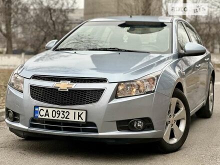 Шевроле Круз 2009 у Горішні Плавні (Комсомольськ) на Automoto.ua Синій Шевроле Круз, об'ємом двигуна 1.8 л та пробігом 191 тис. км за 6200 $, фото 1 на Automoto.ua