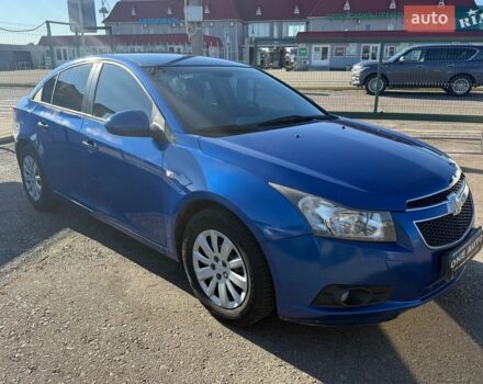 Синий Шевроле Круз, объемом двигателя 1.6 л и пробегом 209 тыс. км за 4990 $, фото 1 на Automoto.ua