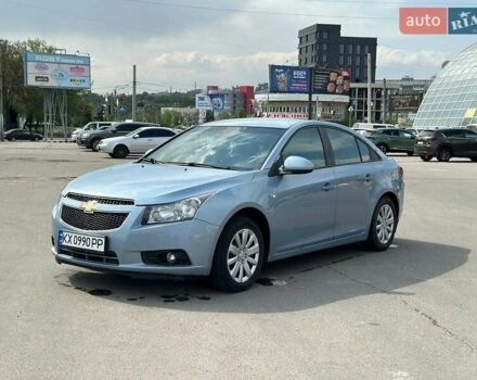 Синій Шевроле Круз, об'ємом двигуна 1.6 л та пробігом 136 тис. км за 5600 $, фото 1 на Automoto.ua