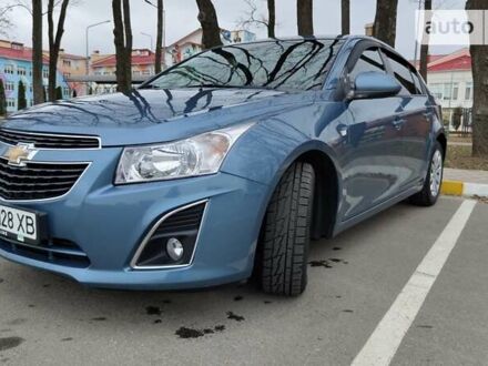 Шевроле Круз 2013 в Киеве на Automoto.ua Синий Шевроле Круз, объемом двигателя 1.6 л и пробегом 121 тыс. км за 7300 $, фото 1 на Automoto.ua