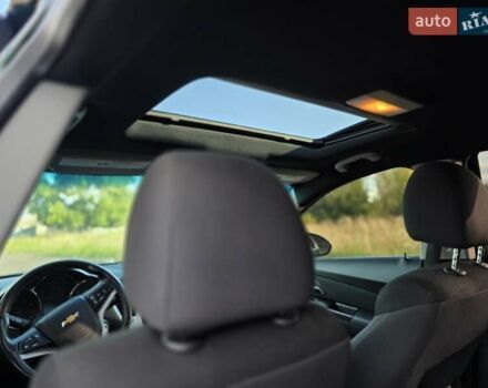 Зелений Шевроле Круз, об'ємом двигуна 1.36 л та пробігом 176 тис. км за 7500 $, фото 4 на Automoto.ua