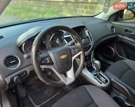 Зелений Шевроле Круз, об'ємом двигуна 1.36 л та пробігом 176 тис. км за 7500 $, фото 17 на Automoto.ua