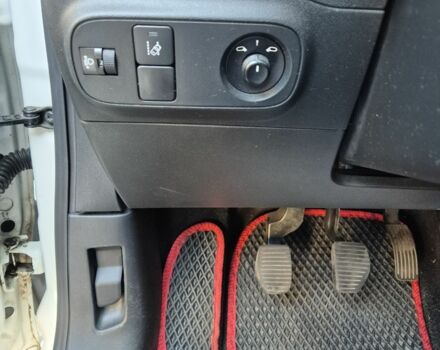 Білий Шевроле Інша, об'ємом двигуна 1.6 л та пробігом 93 тис. км за 9950 $, фото 5 на Automoto.ua