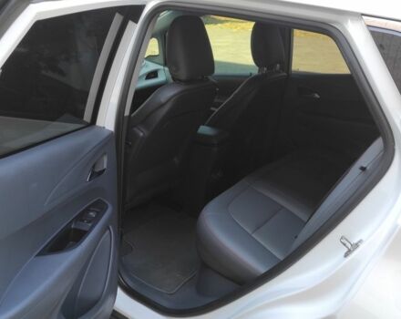 Белый Шевроле Другая, объемом двигателя 0 л и пробегом 90 тыс. км за 17000 $, фото 5 на Automoto.ua