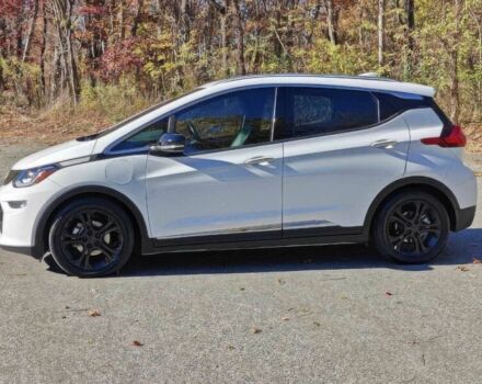 Белый Шевроле Другая, объемом двигателя 0 л и пробегом 23 тыс. км за 6400 $, фото 2 на Automoto.ua