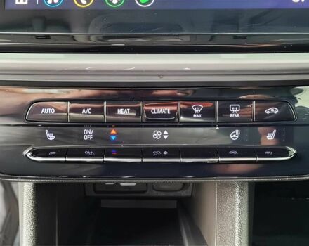 Белый Шевроле Другая, объемом двигателя 0 л и пробегом 15 тыс. км за 6700 $, фото 7 на Automoto.ua