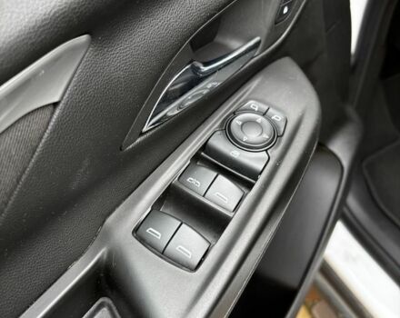 Белый Шевроле Другая, объемом двигателя 0 л и пробегом 33 тыс. км за 18100 $, фото 21 на Automoto.ua