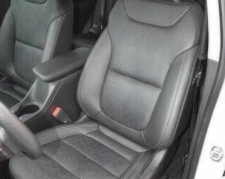 Белый Шевроле Другая, объемом двигателя 0 л и пробегом 12 тыс. км за 14000 $, фото 9 на Automoto.ua