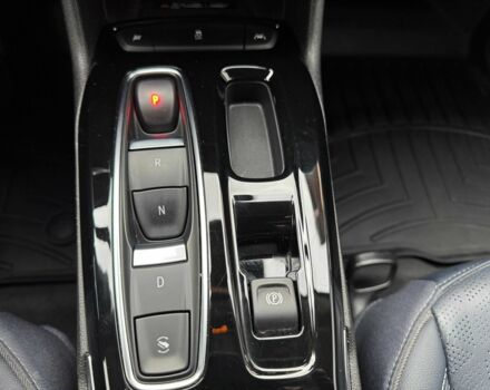 Білий Шевроле Інша, об'ємом двигуна 0 л та пробігом 18 тис. км за 22300 $, фото 10 на Automoto.ua