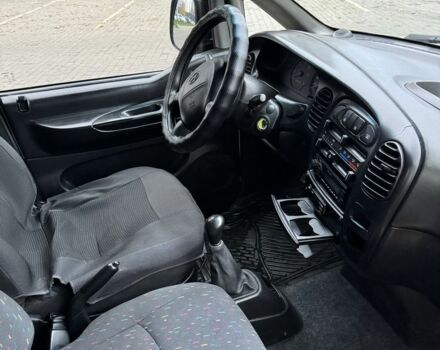 Белый Шевроле Другая, объемом двигателя 2.5 л и пробегом 531 тыс. км за 3700 $, фото 6 на Automoto.ua