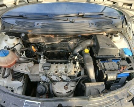 Белый Шевроле Другая, объемом двигателя 1.2 л и пробегом 217 тыс. км за 4800 $, фото 4 на Automoto.ua