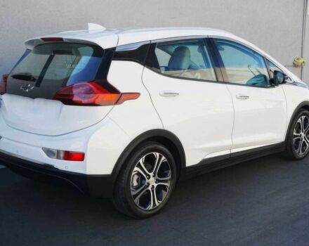 Белый Шевроле Другая, объемом двигателя 0 л и пробегом 50 тыс. км за 11000 $, фото 5 на Automoto.ua