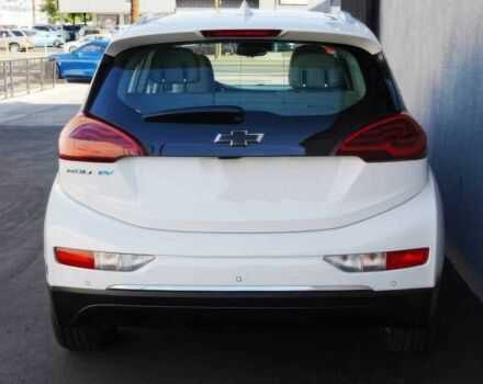 Белый Шевроле Другая, объемом двигателя 0 л и пробегом 50 тыс. км за 11000 $, фото 4 на Automoto.ua