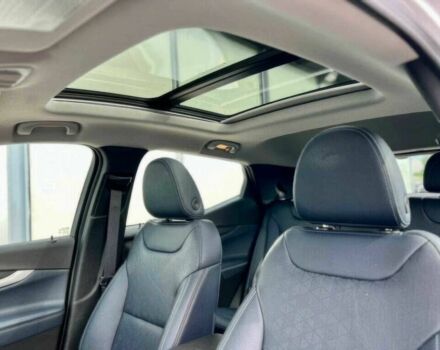 Білий Шевроле Інша, об'ємом двигуна 0 л та пробігом 29 тис. км за 8000 $, фото 7 на Automoto.ua