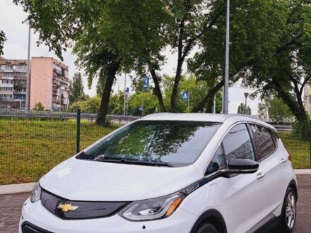 Шевроле Інша 2018 у Києві на Automoto.ua Білий Шевроле Інша, об'ємом двигуна 0 л та пробігом 145 тис. км за 13999 $, фото 1 на Automoto.ua