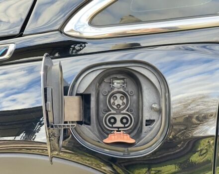 Черный Шевроле Другая, объемом двигателя 0 л и пробегом 166 тыс. км за 15000 $, фото 14 на Automoto.ua