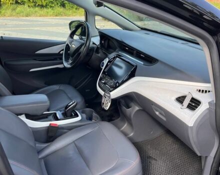 Черный Шевроле Другая, объемом двигателя 0 л и пробегом 98 тыс. км за 17500 $, фото 2 на Automoto.ua