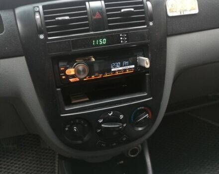 Черный Шевроле Другая, объемом двигателя 1.8 л и пробегом 230 тыс. км за 3400 $, фото 5 на Automoto.ua