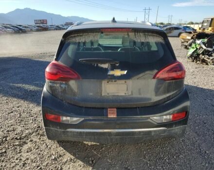 Черный Шевроле Другая, объемом двигателя 0 л и пробегом 70 тыс. км за 10500 $, фото 2 на Automoto.ua