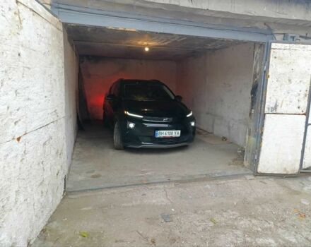 Черный Шевроле Другая, объемом двигателя 0 л и пробегом 35 тыс. км за 18900 $, фото 1 на Automoto.ua