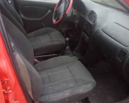 Красный Шевроле Другая, объемом двигателя 1.3 л и пробегом 234 тыс. км за 1100 $, фото 5 на Automoto.ua