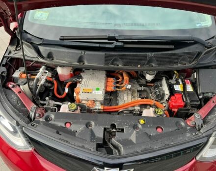 Красный Шевроле Другая, объемом двигателя 0 л и пробегом 233 тыс. км за 12750 $, фото 11 на Automoto.ua