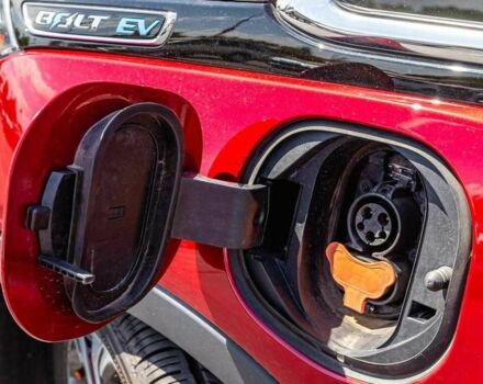 Красный Шевроле Другая, объемом двигателя 0 л и пробегом 12 тыс. км за 11000 $, фото 9 на Automoto.ua